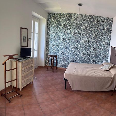 Il Nido Sul Lago Stresa Luaran gambar